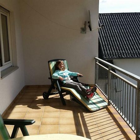 Am Kirbach Διαμέρισμα Waldsolms Εξωτερικό φωτογραφία